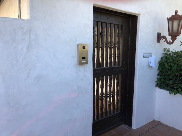 Gate Intercom Systems Los Angeles- 7 Tips To Choose The Installer