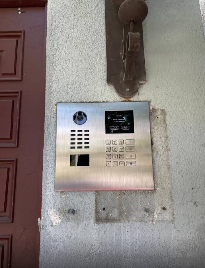 Unlocking Efficiency: Installing a Door Buzzer Entry System