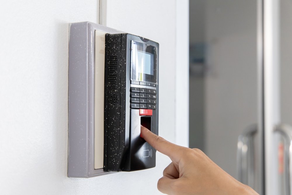 Expert Insights: Selecting the Best Fingerprint Door Lock Installer